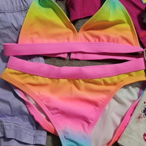 BUNDLE Girls Summer 10 items Clothing Swimwear Bikini Shorts Leggings si… - Picture 3 of 4